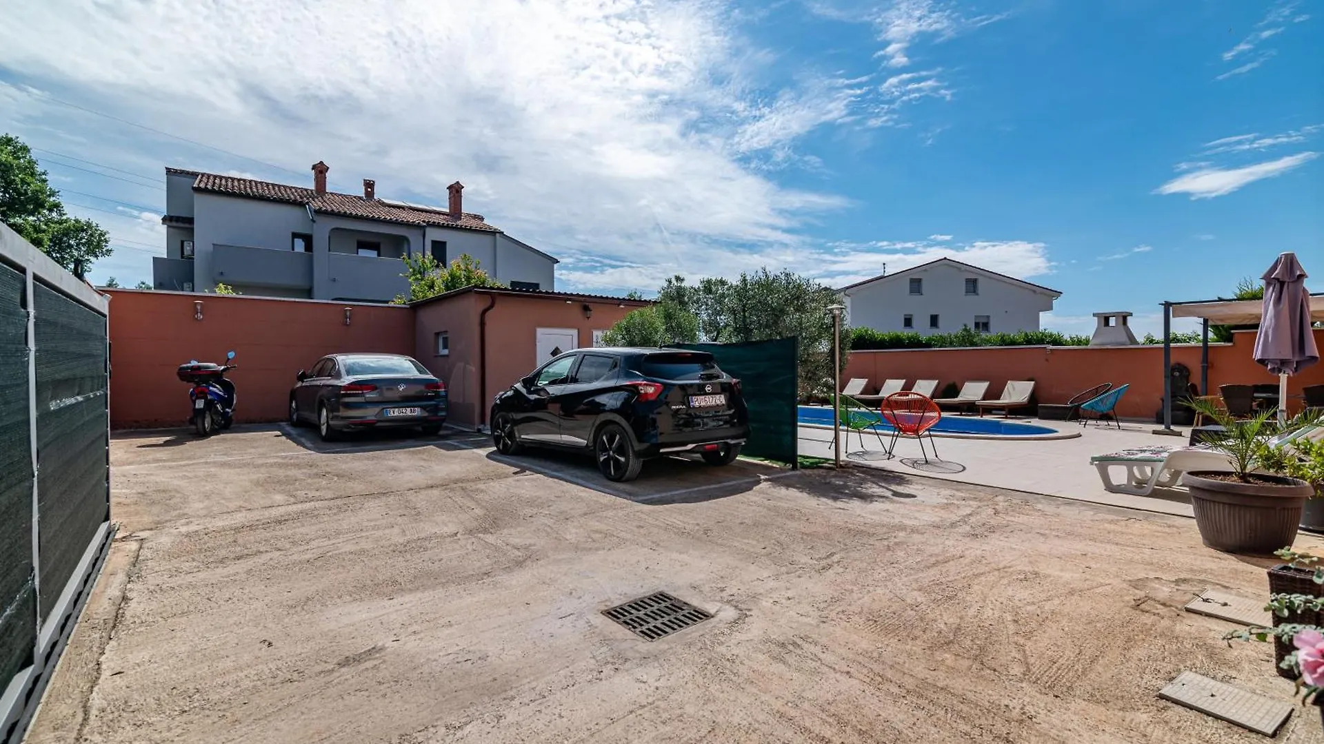 Family Friendly Apartments With A Swimming Pool Pula - 21314 Croatia